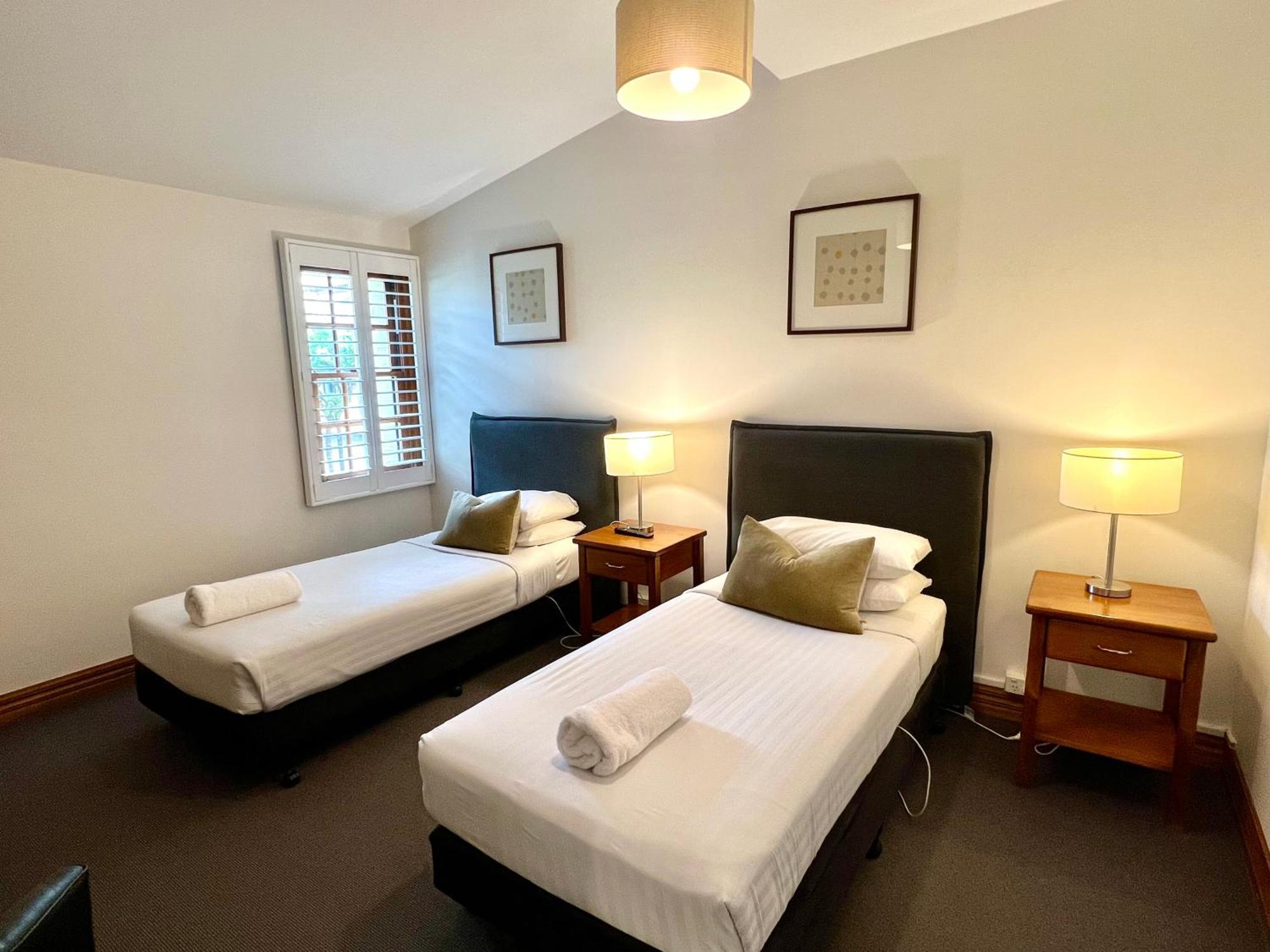 Seacombe House Motor Inn Port Fairy Exterior foto