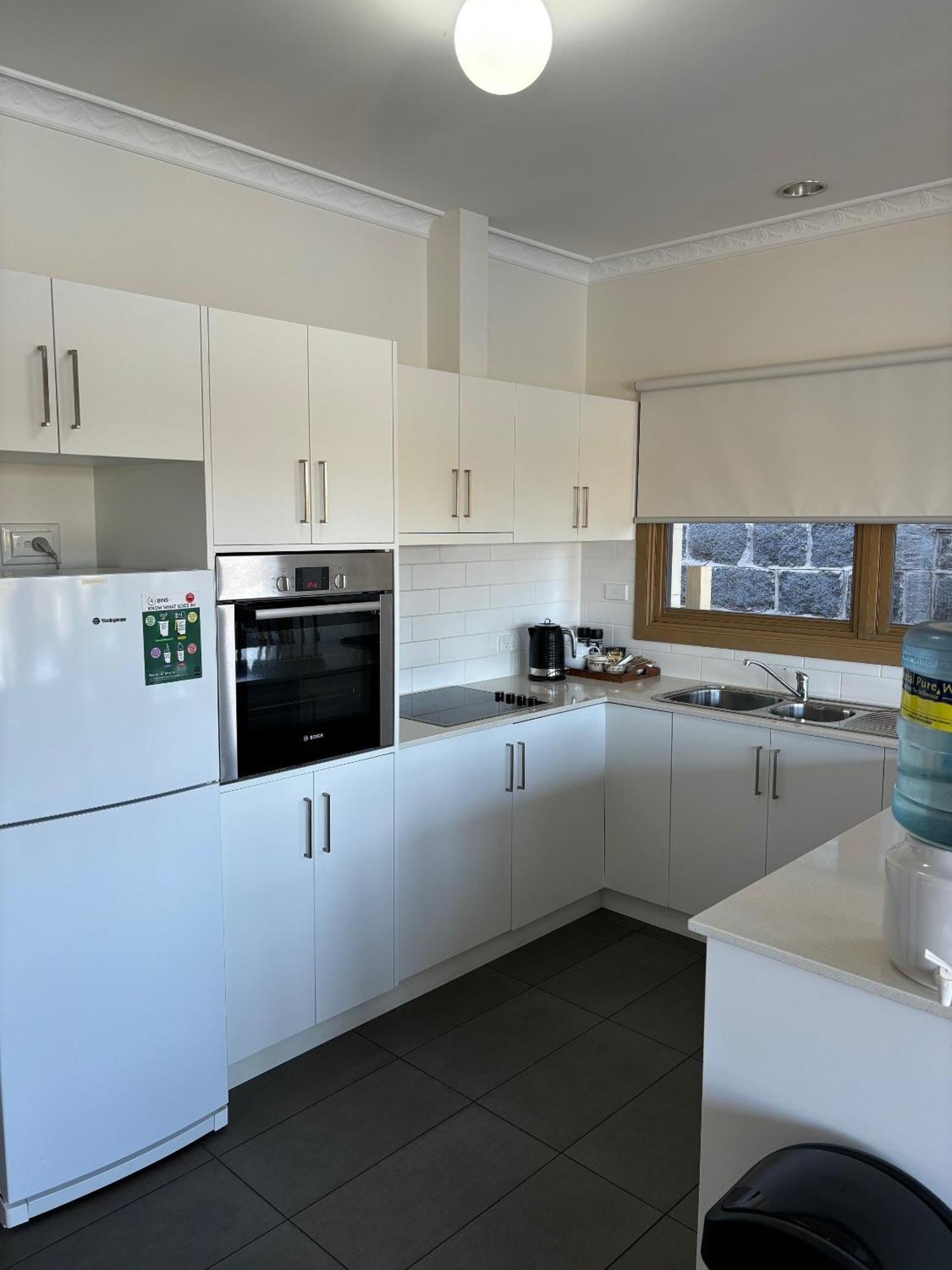 Seacombe House Motor Inn Port Fairy Exterior foto